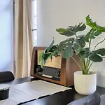 Castle & Culture Stay - Modern 2-Room With Balcony Apartment In Warsaw Center