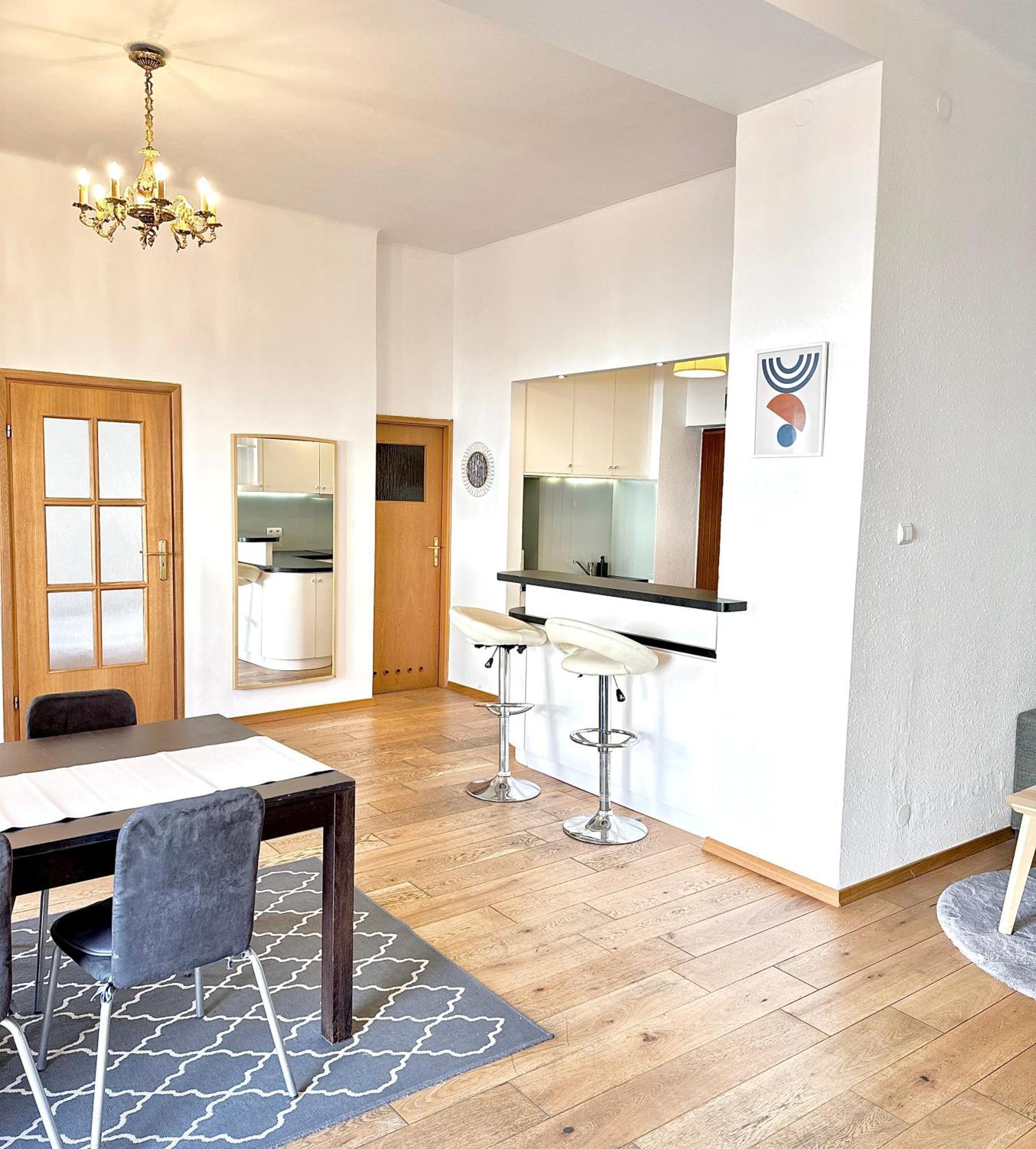 Castle & Culture - Modern 2-room With Balcony In Center Apartament Warszawa